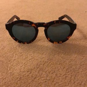 DIFF Eyewear Sunglasses